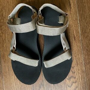 Teva Metallic Champagne Midform Universal Summer Vacation Gold Sandals